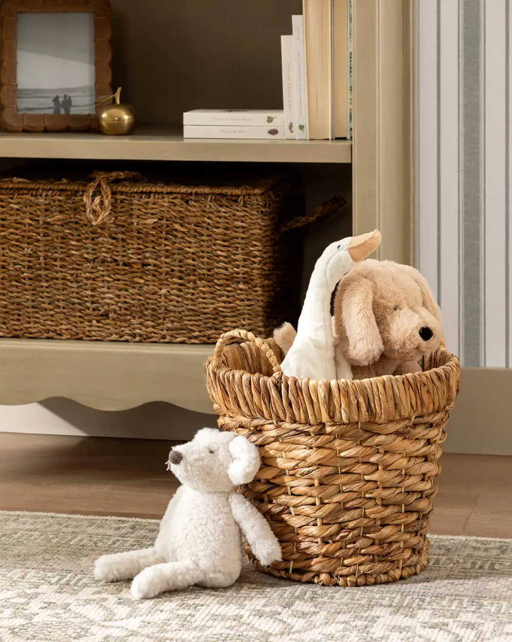 Water Hyacinth Baskets With Handles