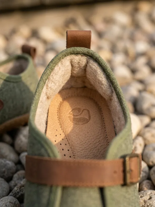 Versatile Leaf Graphic Look Unisex Barefoot Shoes