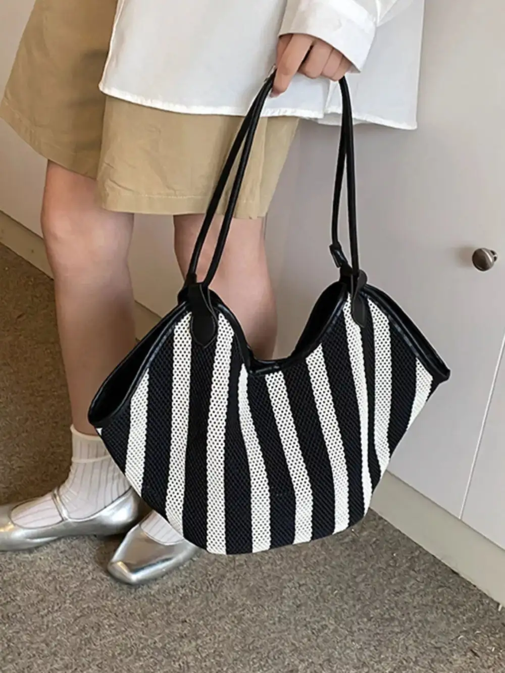 Women's Striped Knit Shoulder Bag