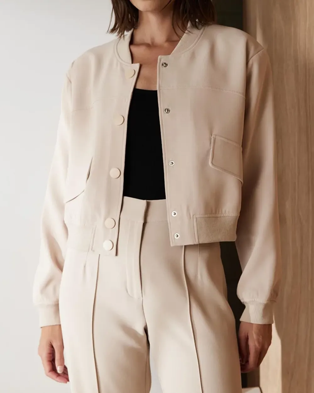 Buttoned Cropped Jacket