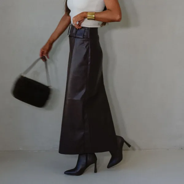 Refined Faux Leather Back Slit High Rise Skirt