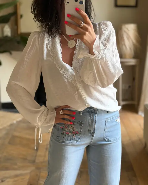 Classic Modern Classic Everyday Blouse