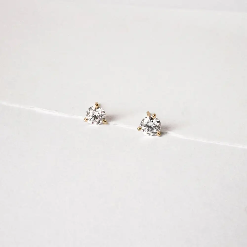 Diamond Solitaire Earring