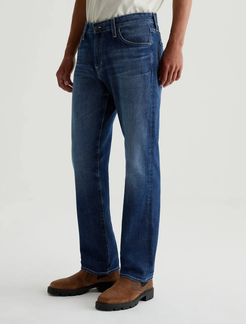 Men's Relaxed Tapered Mid Rise Zip Fly Jeans