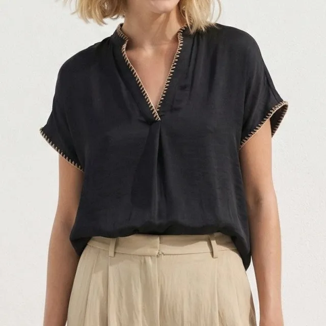 Relaxed Relaxed Whipstitch Blouse Blouses & Shirts