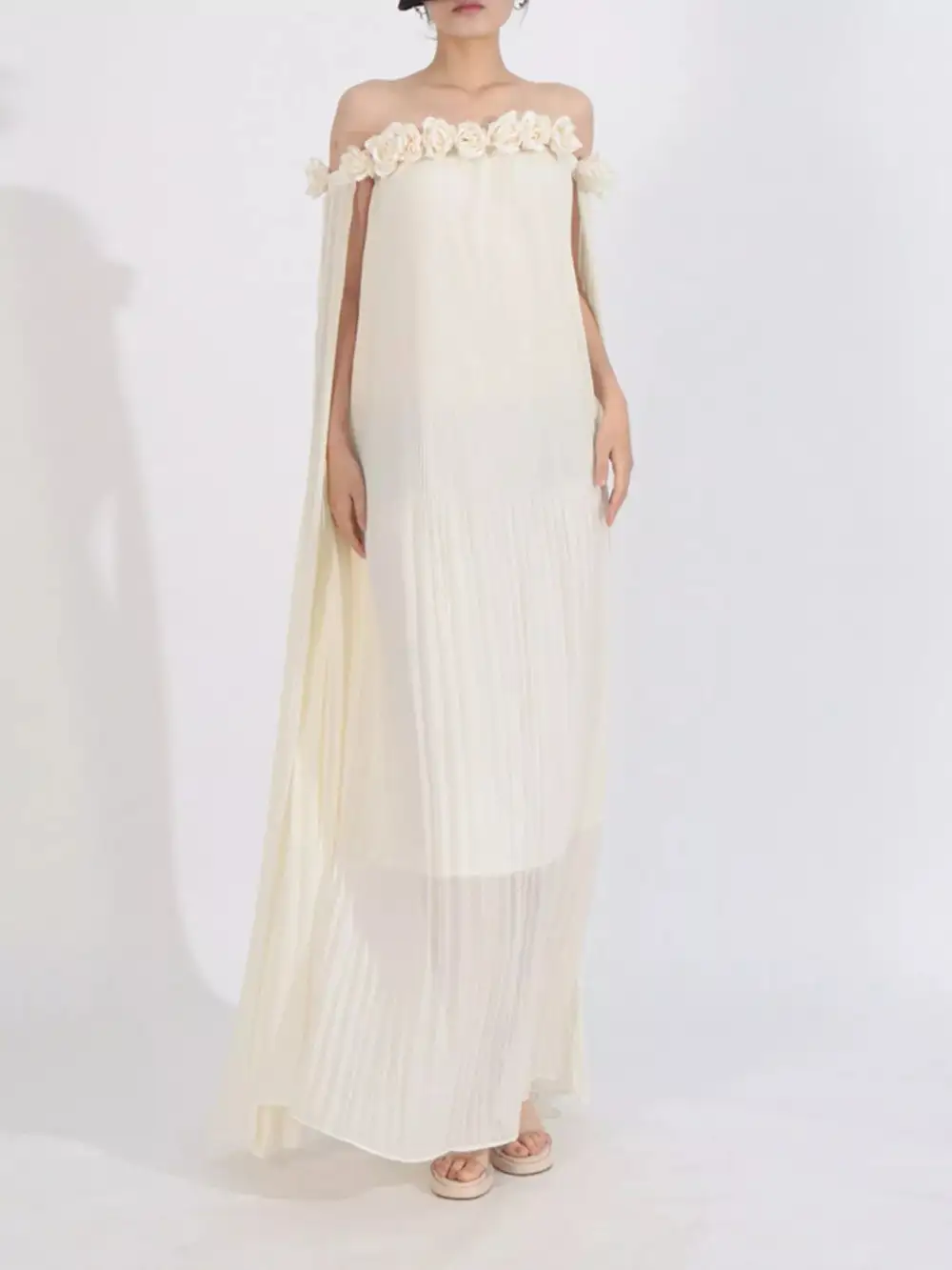Off Shoulder Floral Pleated Maxi Dress