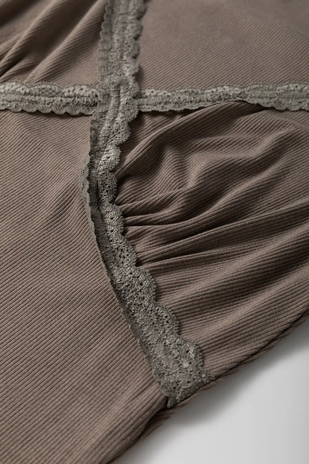 Dark Brown Lace Splicing Criss