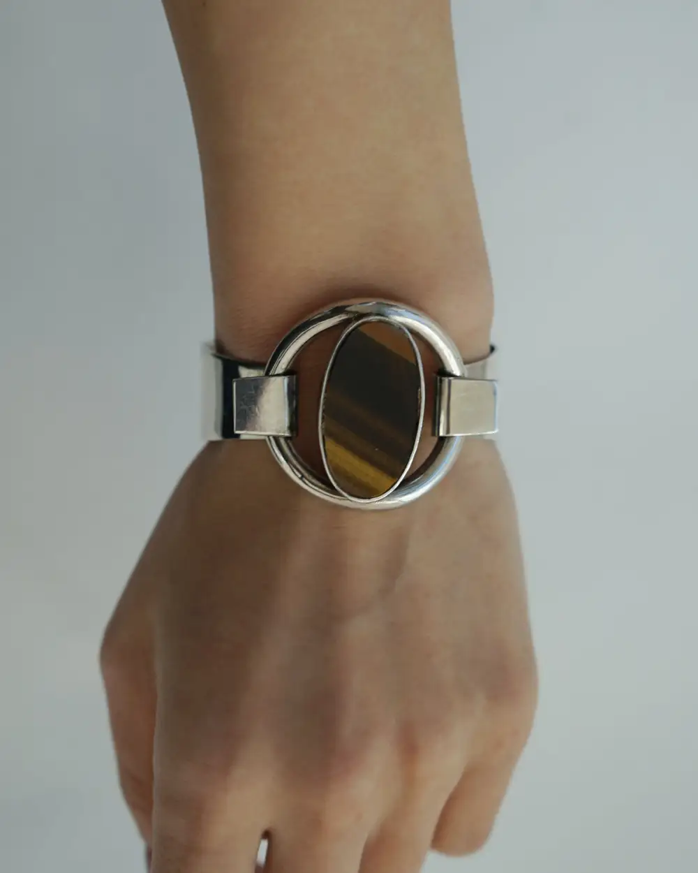 Bracelet with Tigereye