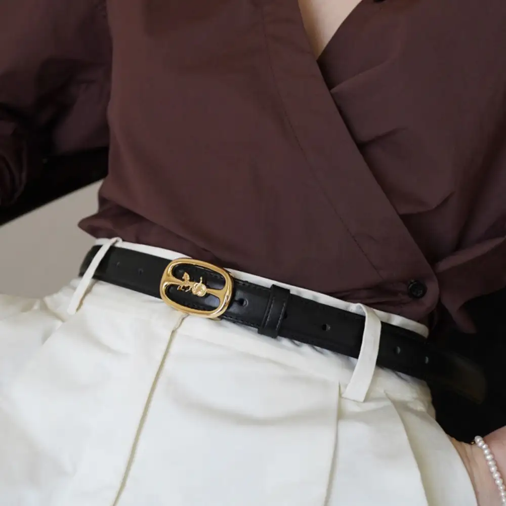 Distinctive Statement Buckle Everyday Belt