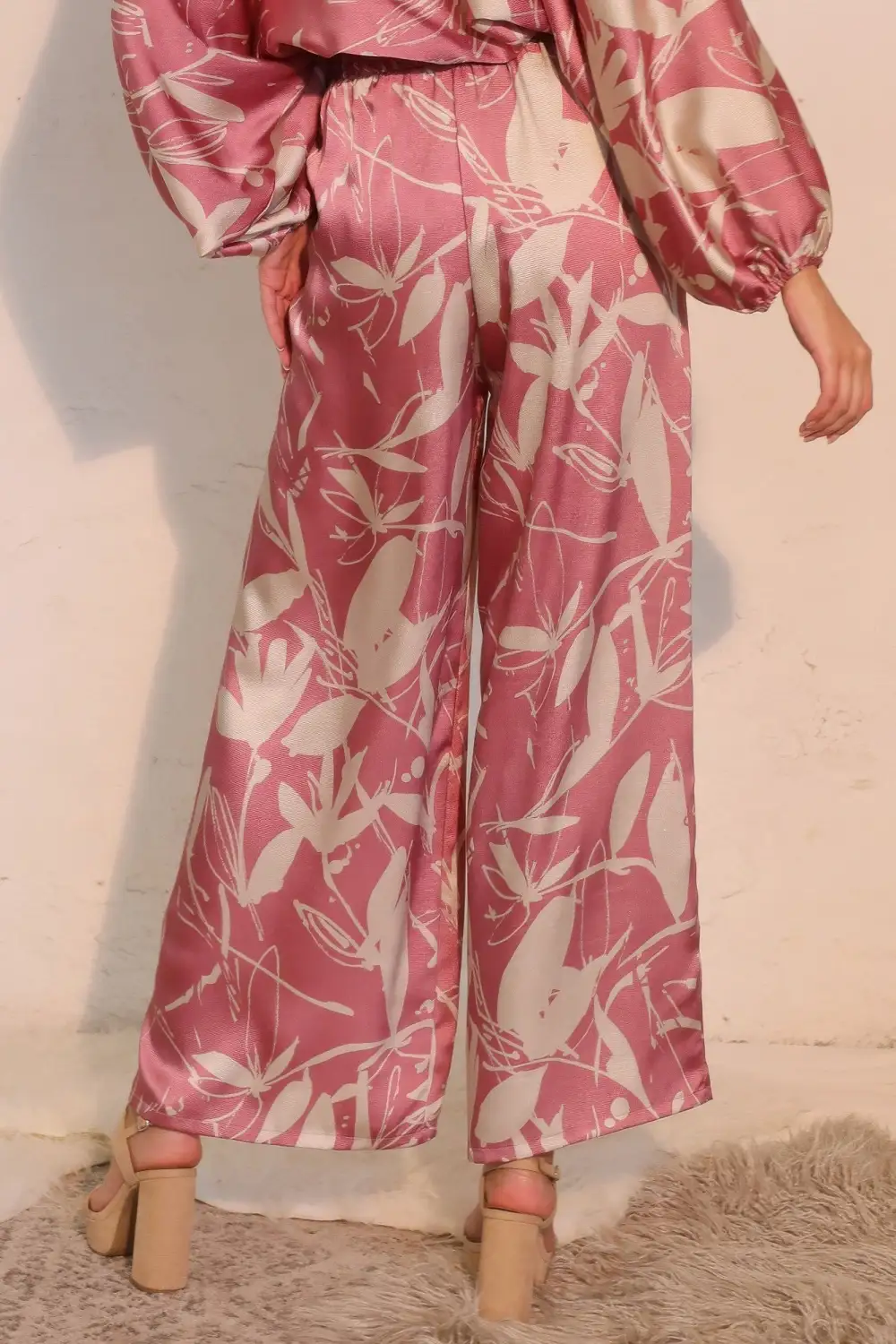 Everyday Satin Pocket Pants