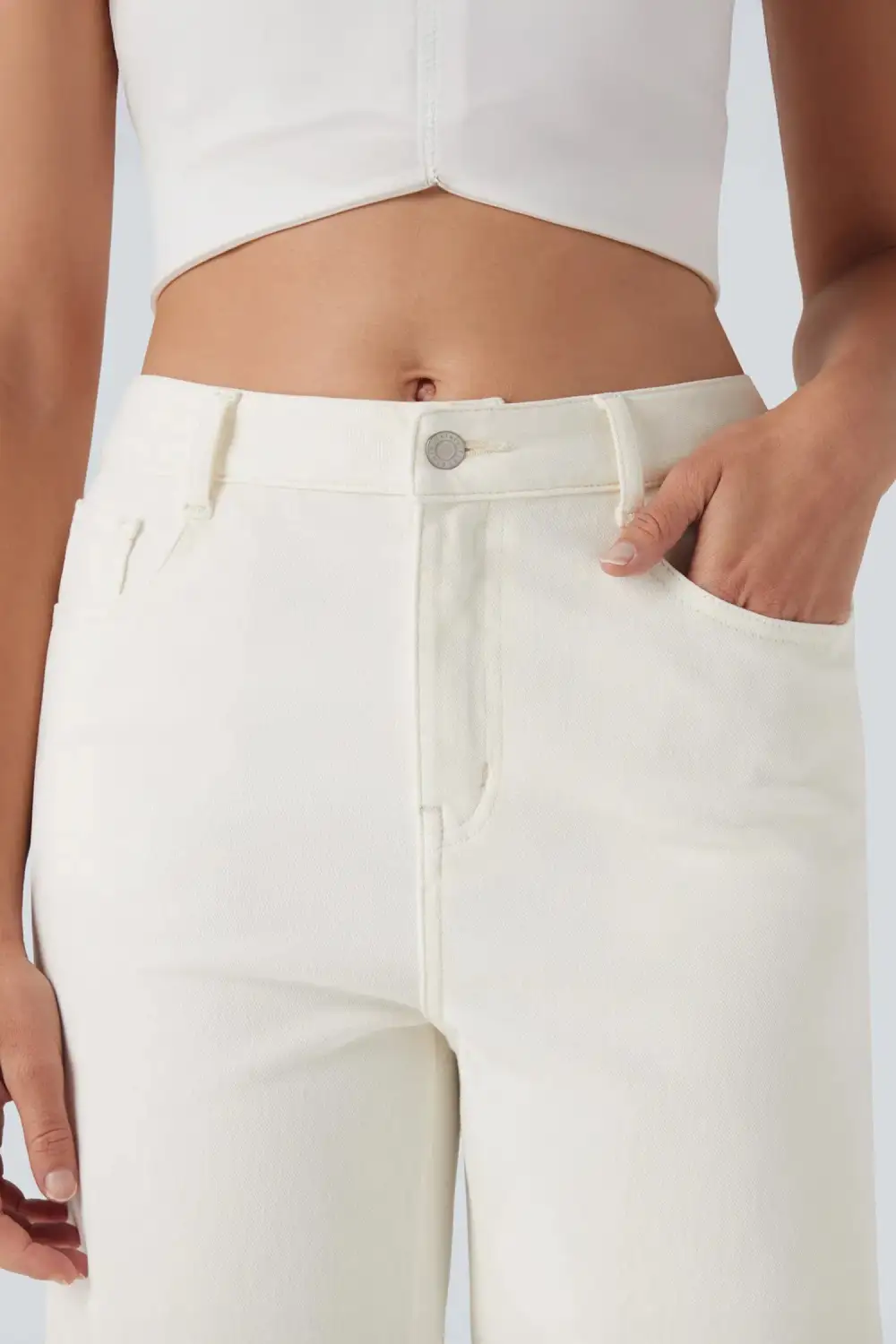 Solid Rolled Cuffs Denim Bermuda Shorts
