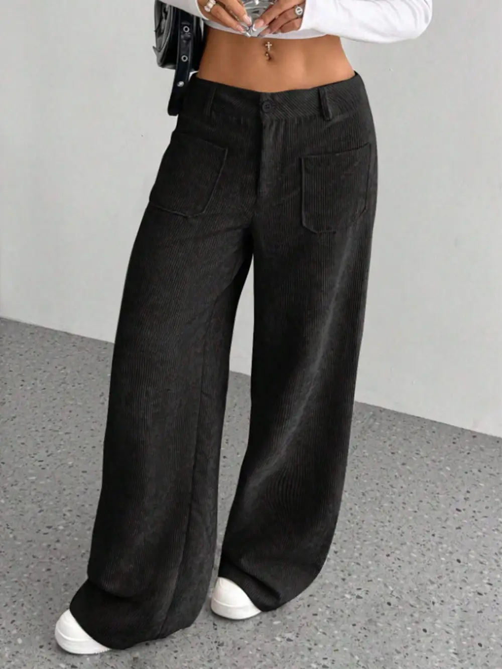Wide Leg Pocket Detail Pants