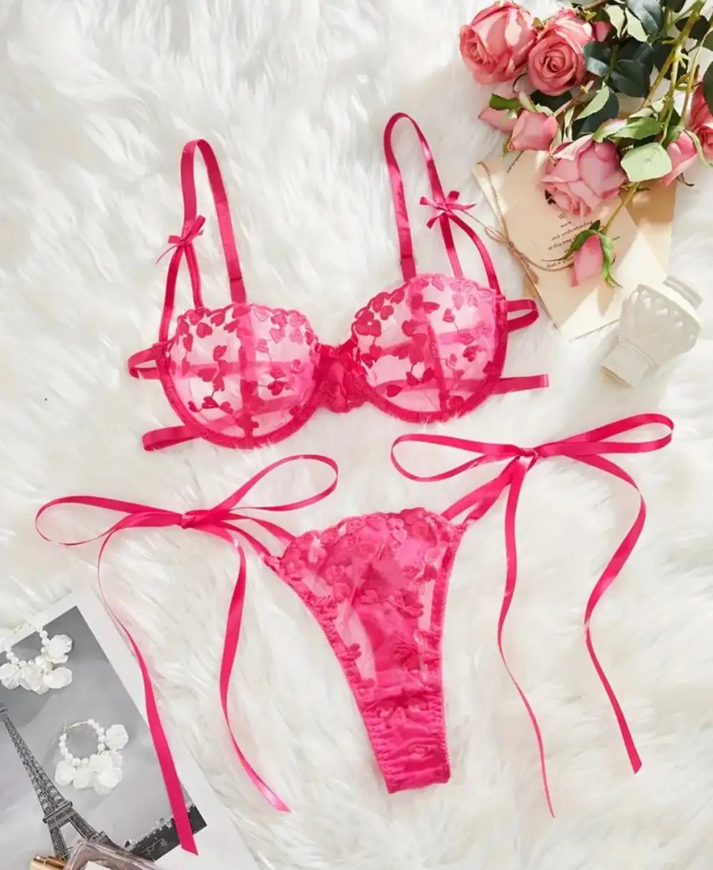 Refined Heart Bow Detail Lingerie Set