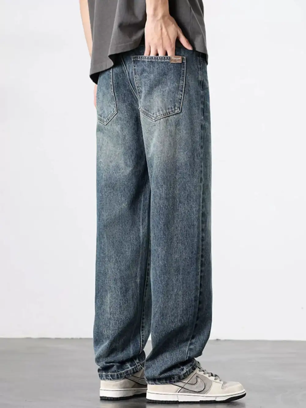 Everyday Wash Relaxed Fit Jeans