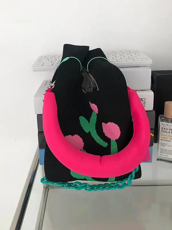 Chains Contrast Woven Bag Handbag