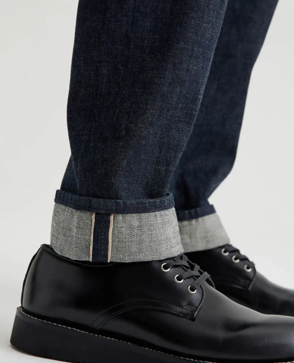 Men's Relaxed-Fit Stretch Jeans
