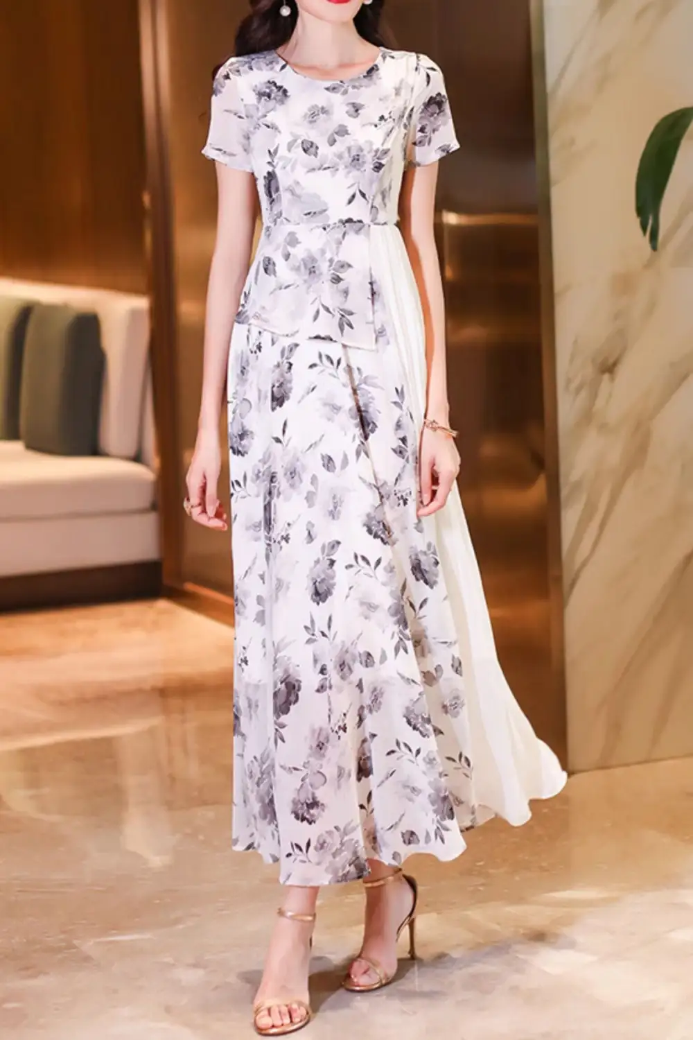 Floral Chiffon Pleated Short Sleeve Maxi Dress