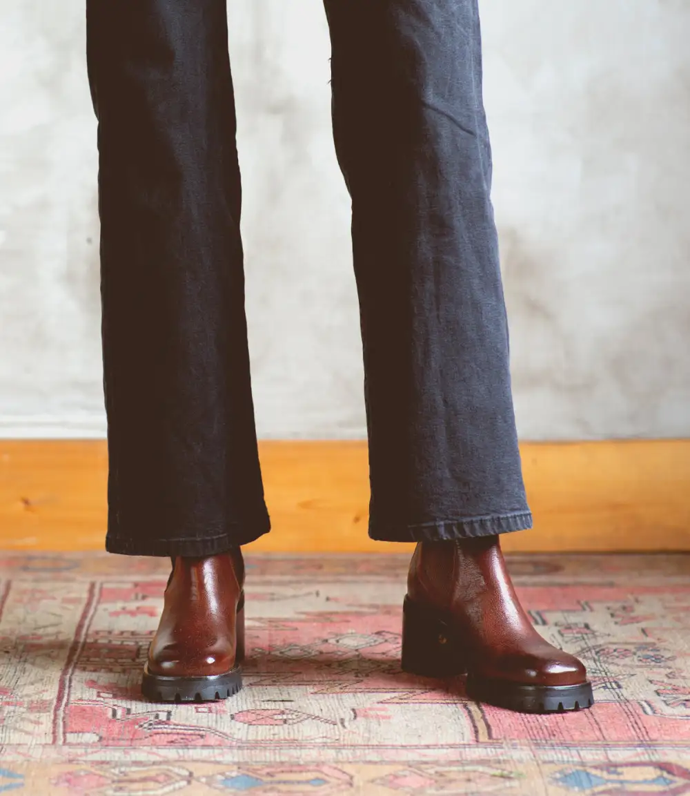 Heritage Refined Chelsea Boots