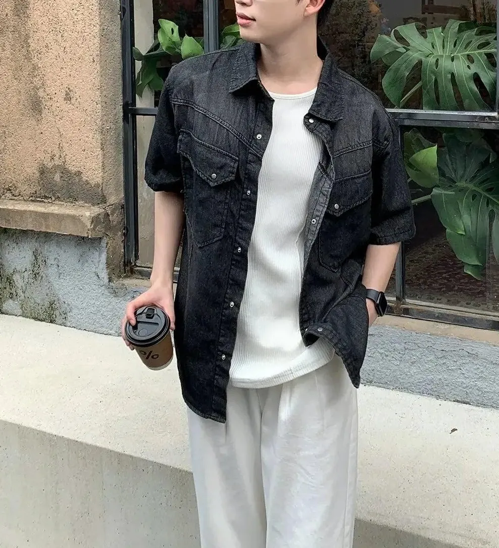 Buttoned Front Pocket Denim Shirt