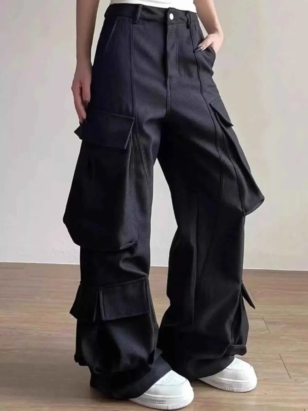Multi-Pocket Cargo Pants