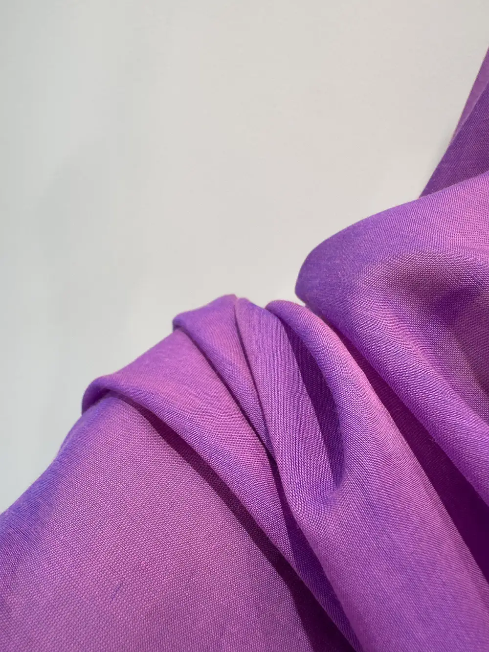 Sculptural Lightweight Scarf