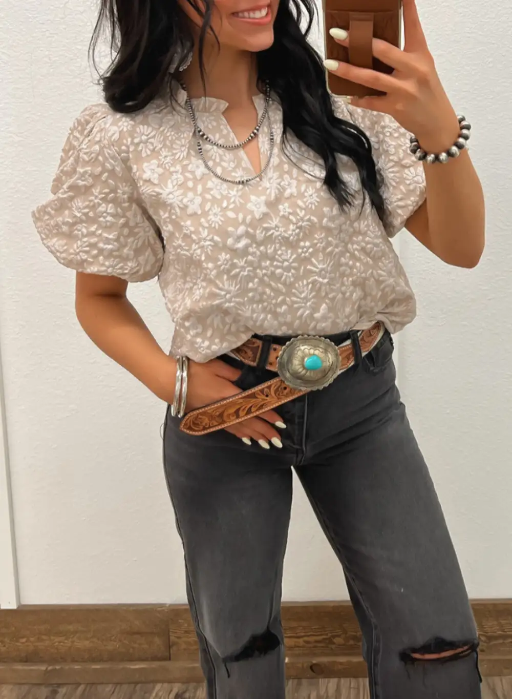 Elegant Floral Textured Puff Sleeve Blouse