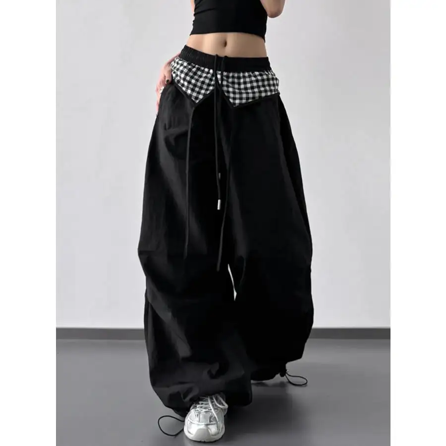 Wide Leg Pants with Checkered Detail