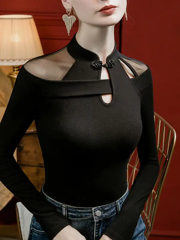 Long Sleeve Curve Fit Cutout Panel Detail Mock Neck T-Shirt