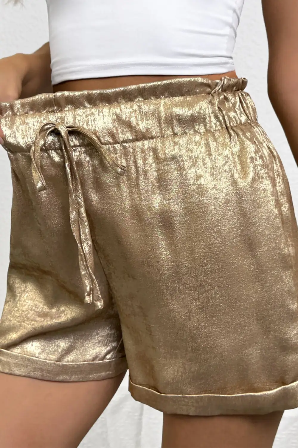Elastic Waist Drawstring Cuffed Hem Casual Shorts