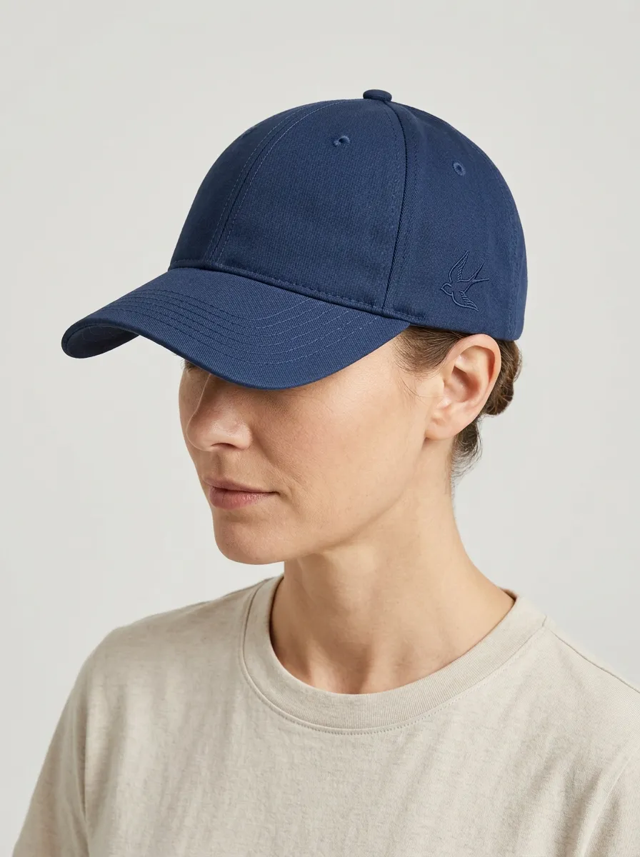 Unisex Swallow Bird Embroidered Curved-Brim Baseball Cap