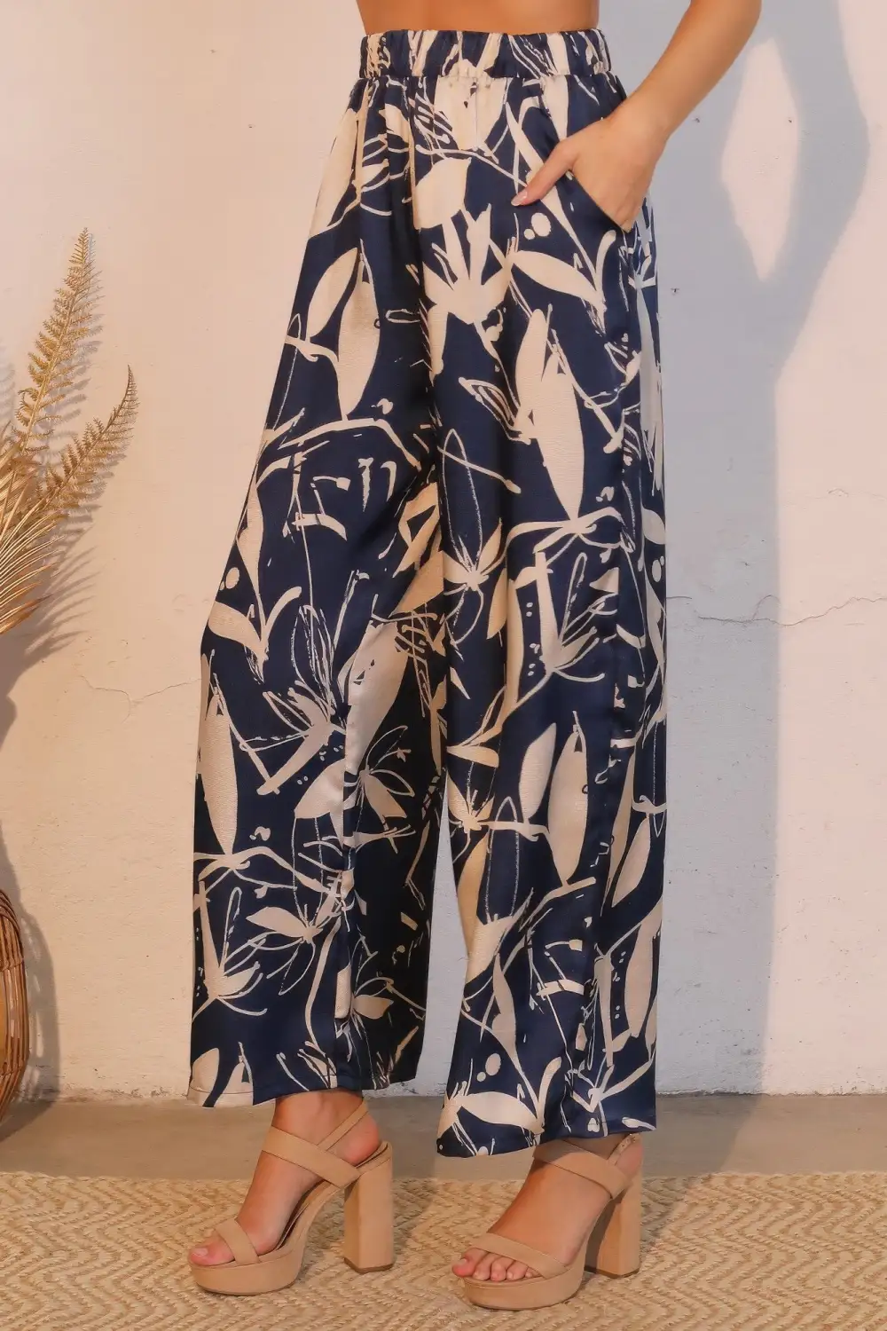 Everyday Satin Pocket Pants