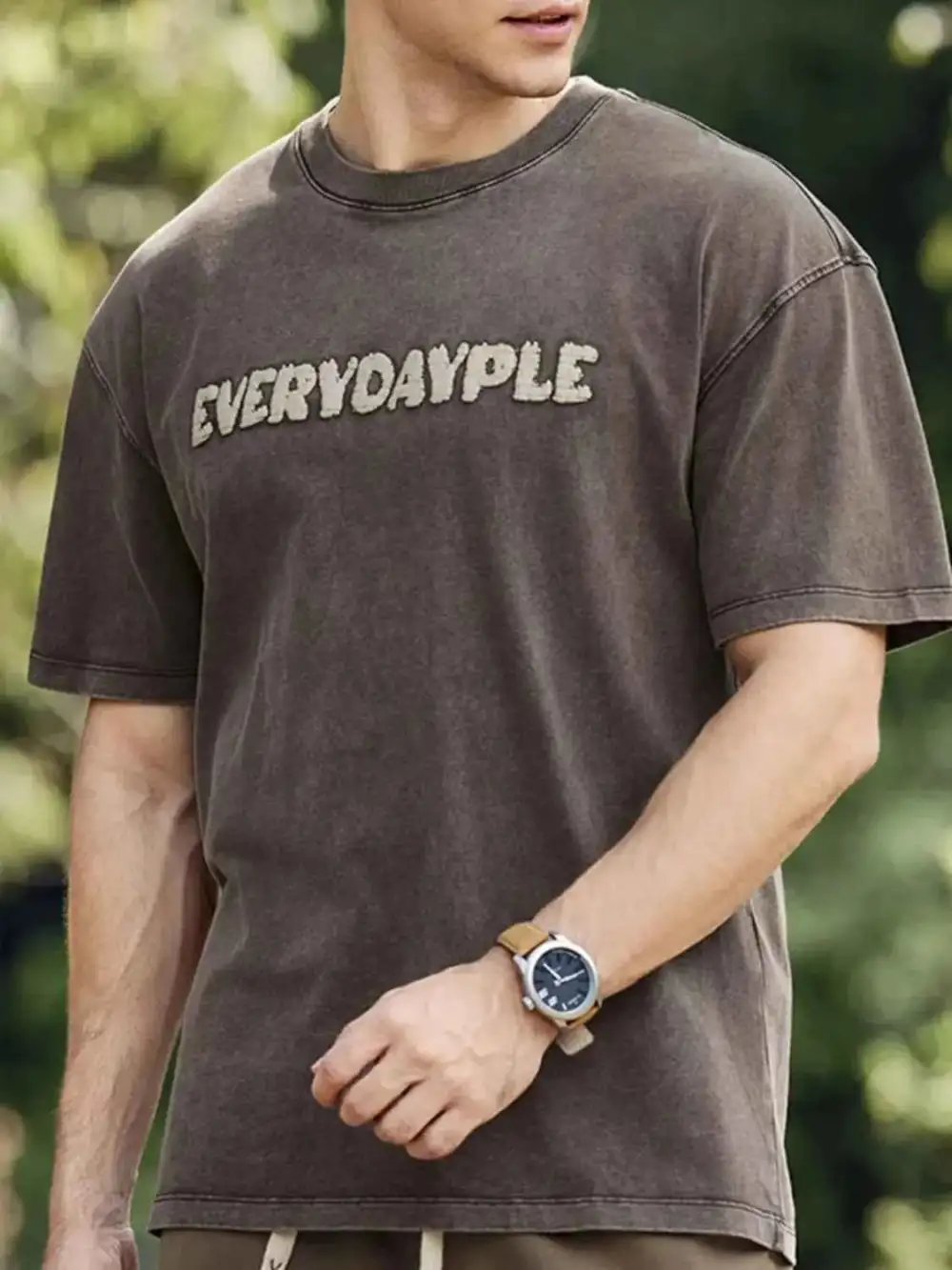 Letter Graphic Round Neck T-Shirt