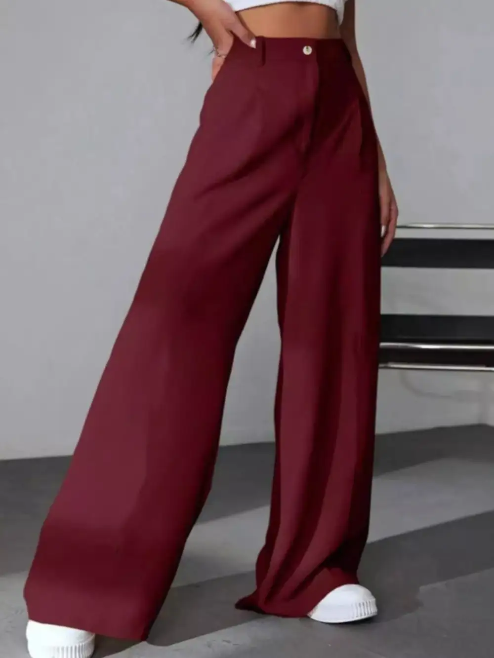 Classic Wide Leg Pleated Pants