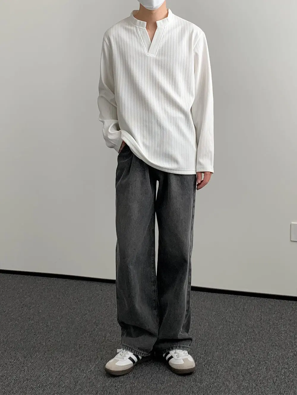 Multi Pleat Wide Leg Jeans