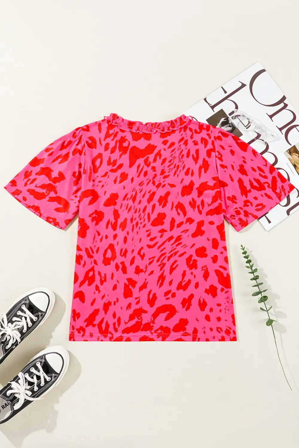 Easygoing Leopard Print V-Neck Short Sleeve Blouse