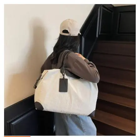Utility Roomy Tote Bag