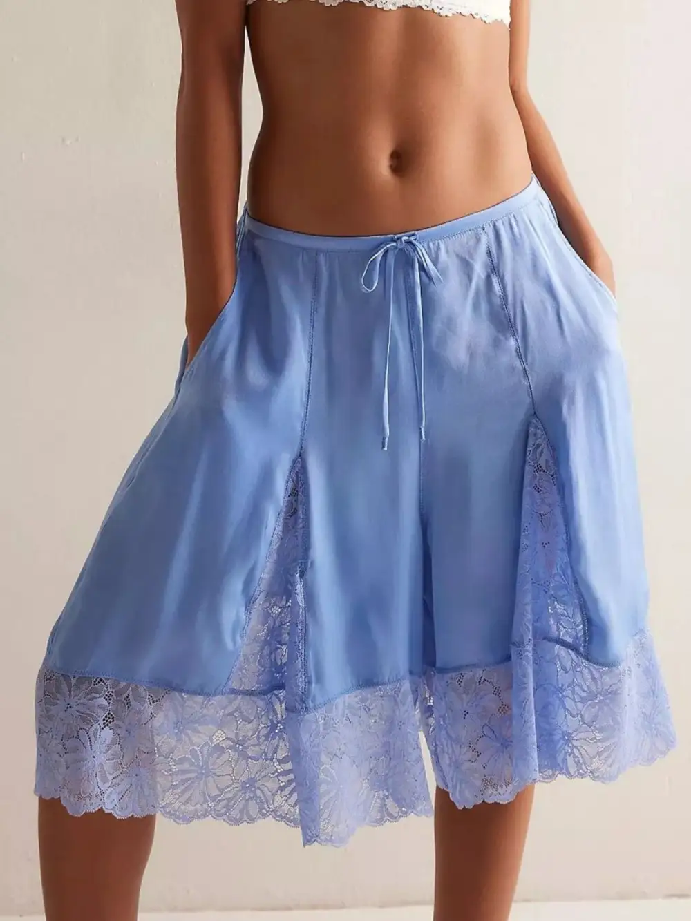 Refined Lace-Trim Casual Shorts