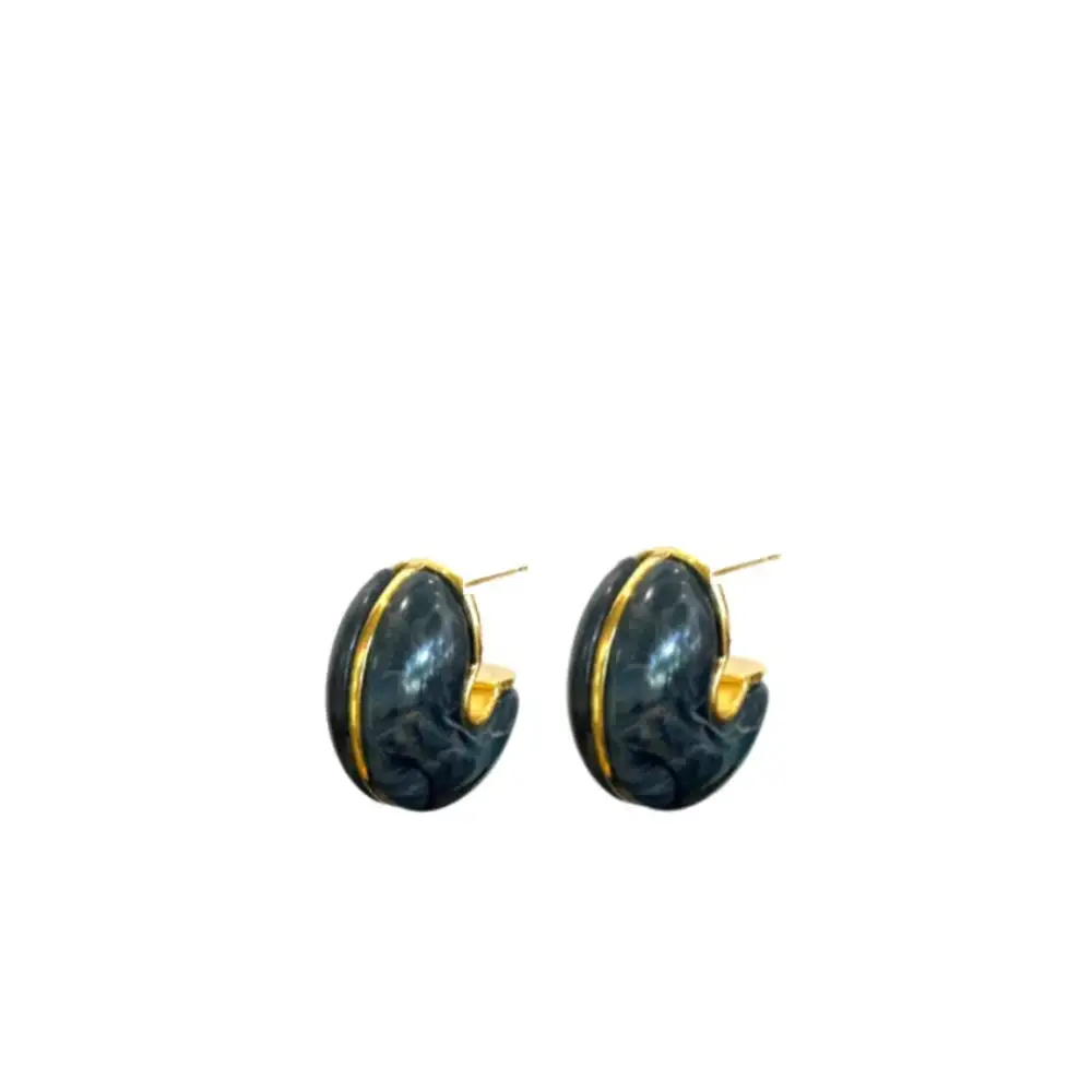 Sleek Refined Hoop Earrings