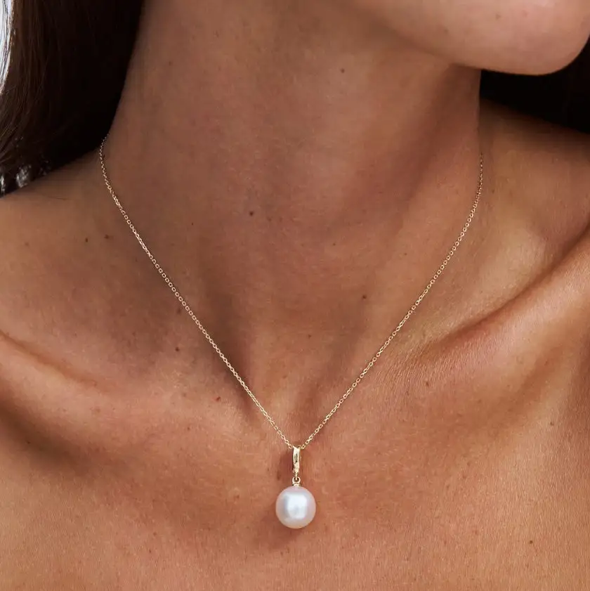 Contemporary South Sea Pearl Everyday Necklace