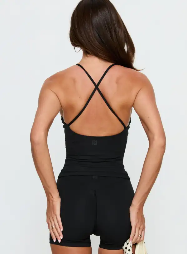 Everyday Scoop Neck Cross Back Halter Tank Top