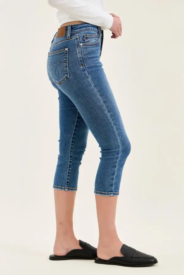 Denim Mid Rise Pocketed Jeans