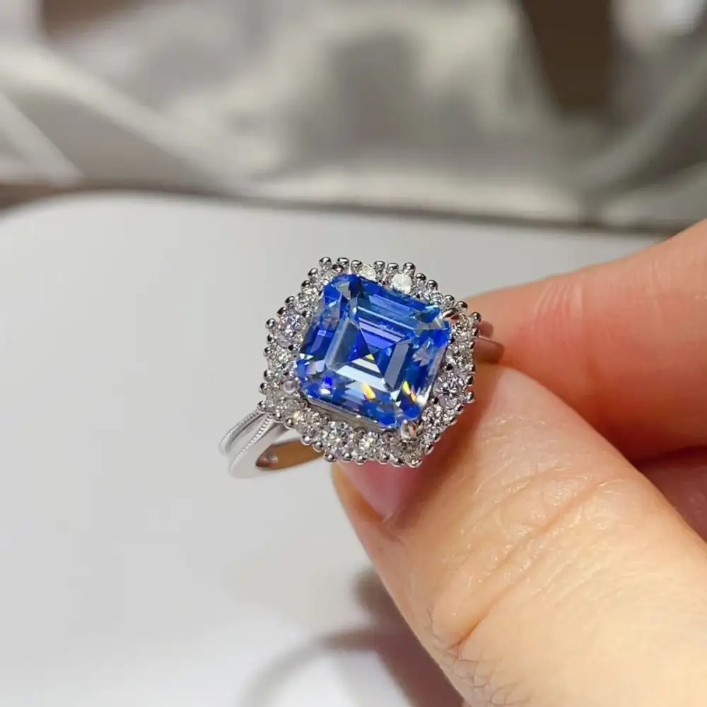 Airy Moissanite Ring