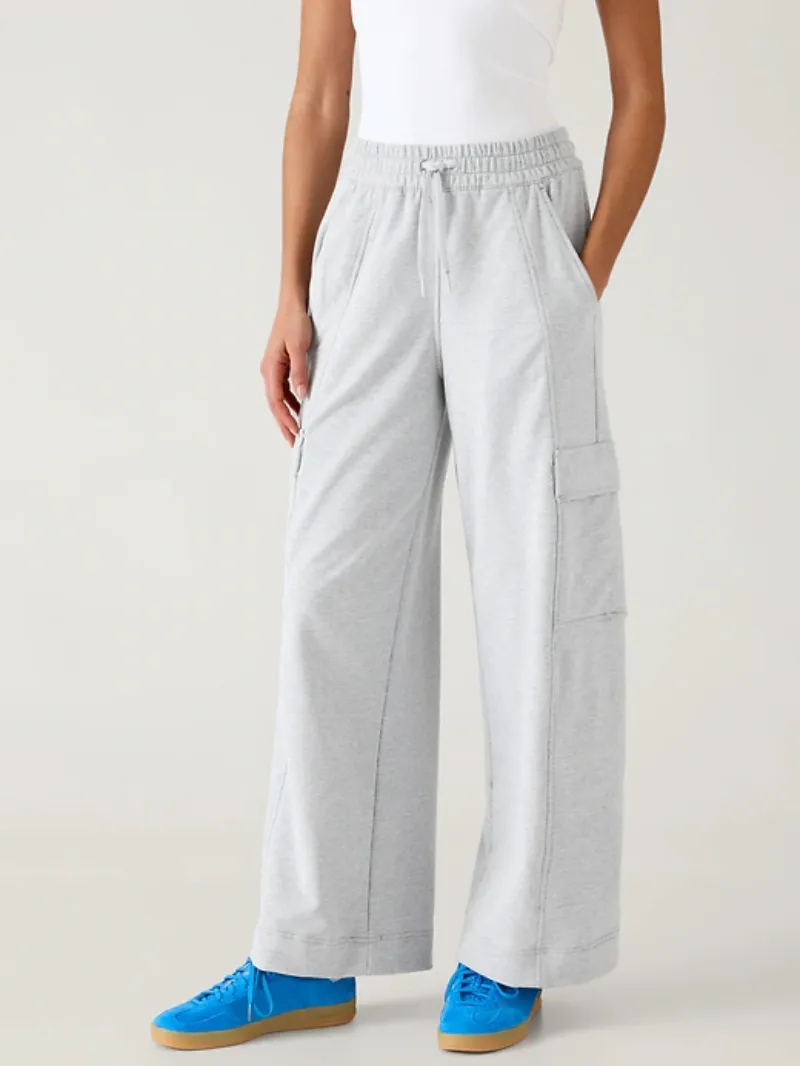 Wide-Leg Cargo Pants For Edgy Casual Style