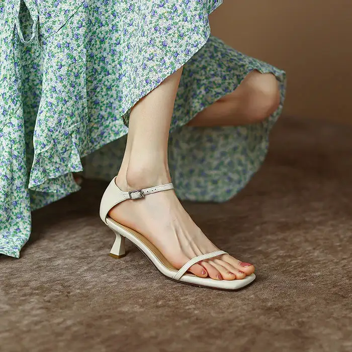 Classic Platform Classic Pumps