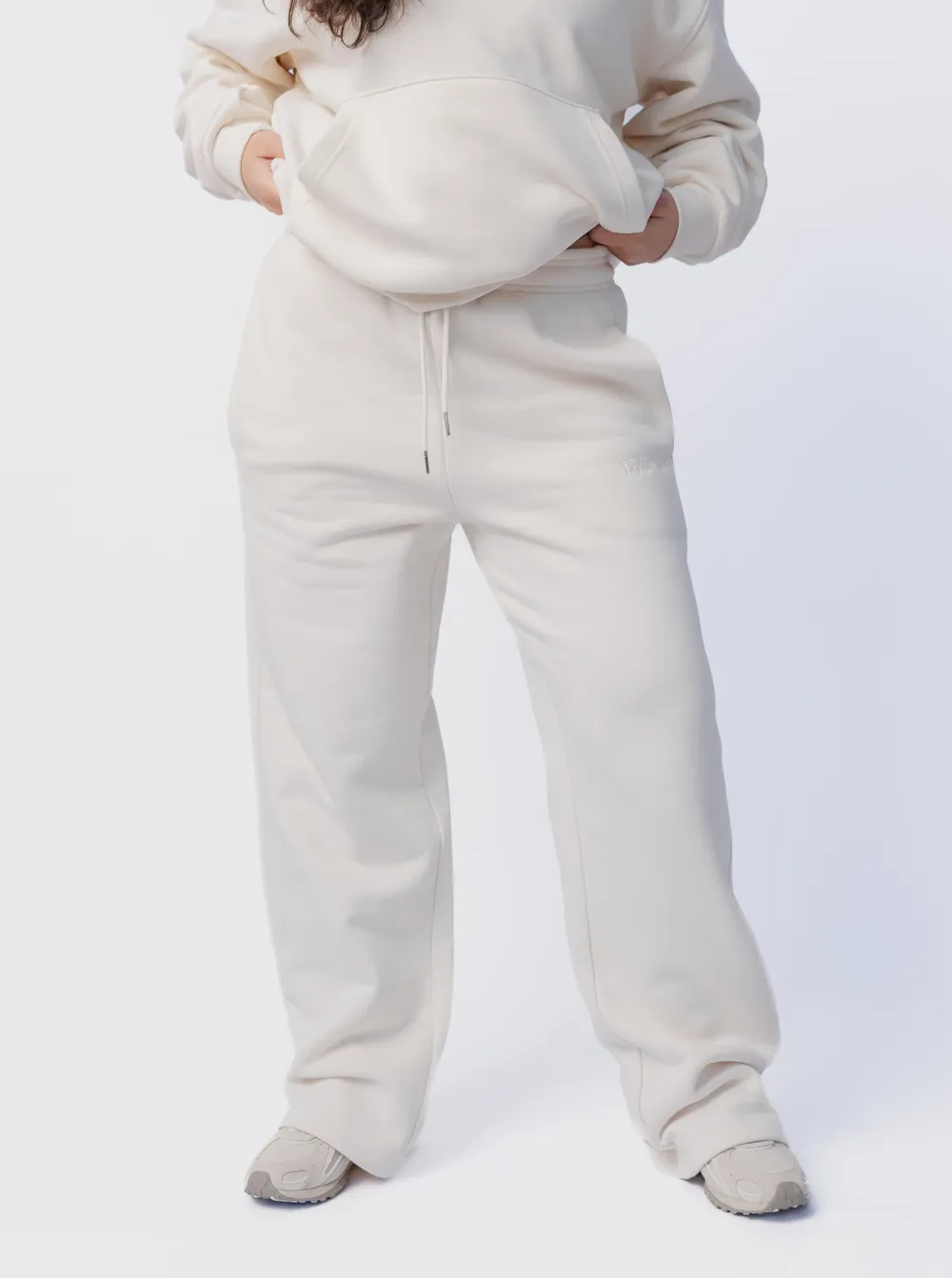 Wide Leg Cuffed Fleece Sweatpants