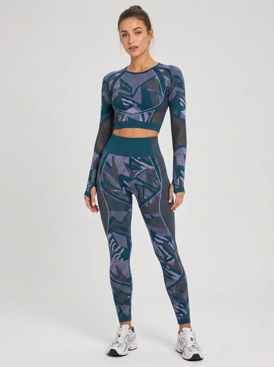 Women's Teal and Purple Geometric Pattern Seamless Activewear Set