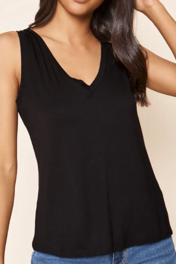 Black Seamless V-Neck Tank Top