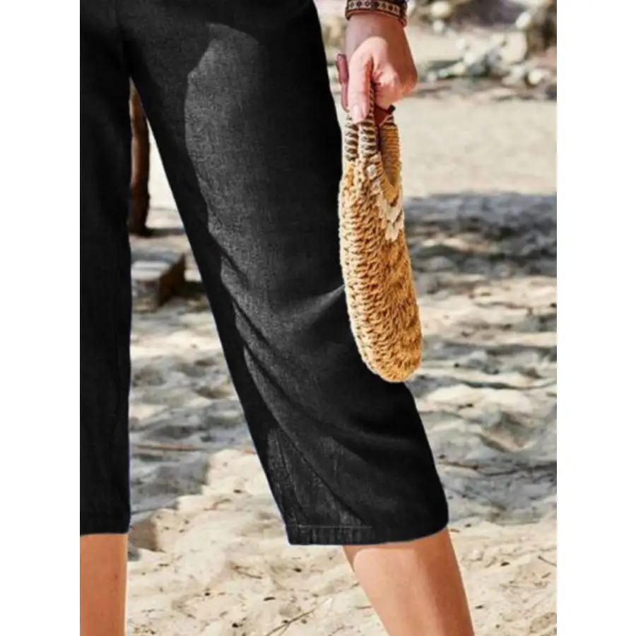 Pocketed Elastic Waist Capris Apparel