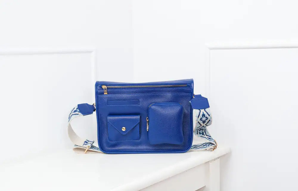 Mavi Multi-Pocket Sling Bag