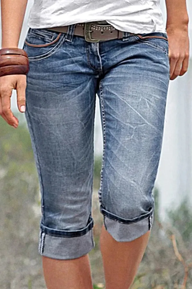 Cuffed Hem Low Rise Bermuda Denim Shorts Without Belt